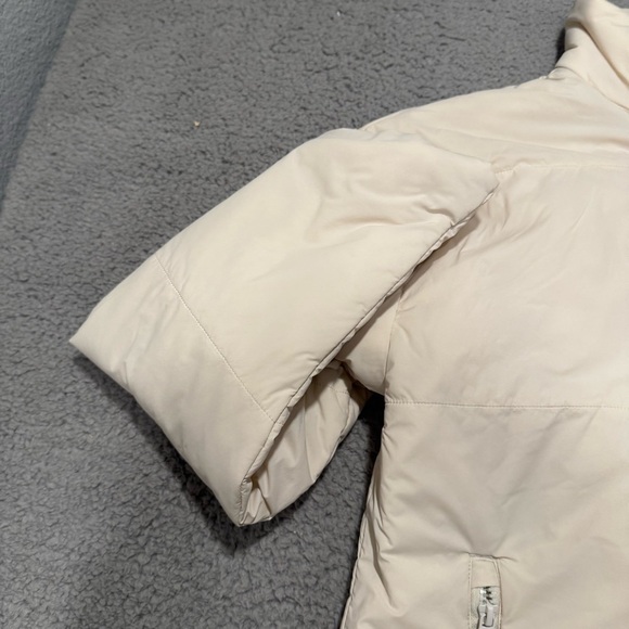 Vuori Canyon Insulated Jacket in Bone XL - Picture 8 of 16